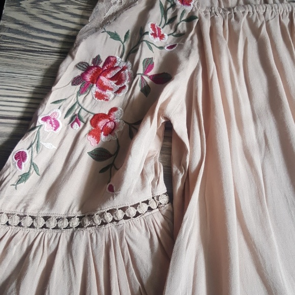 Last 1!! Chic boho Blouse Small - Picture 3 of 5